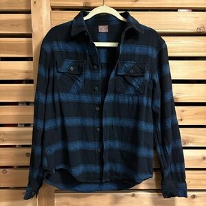 Great Northwest Clothing Company Black Blue Stripe 100% Cotton Button Down Shirt